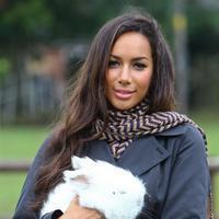 Leona Lewis visits the Hopefield Animal Sanctuary - Photos | Picture 98754